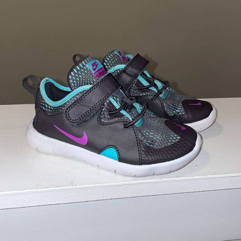 🪁Nike flex contact 3 sneakers